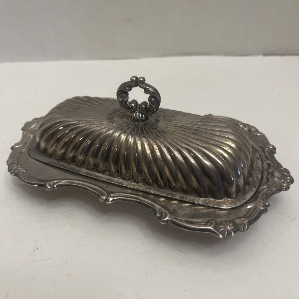 Silverplate  Butter Dish by LEONARD Hong Kong 8”X4 3/4”X2 1/2”